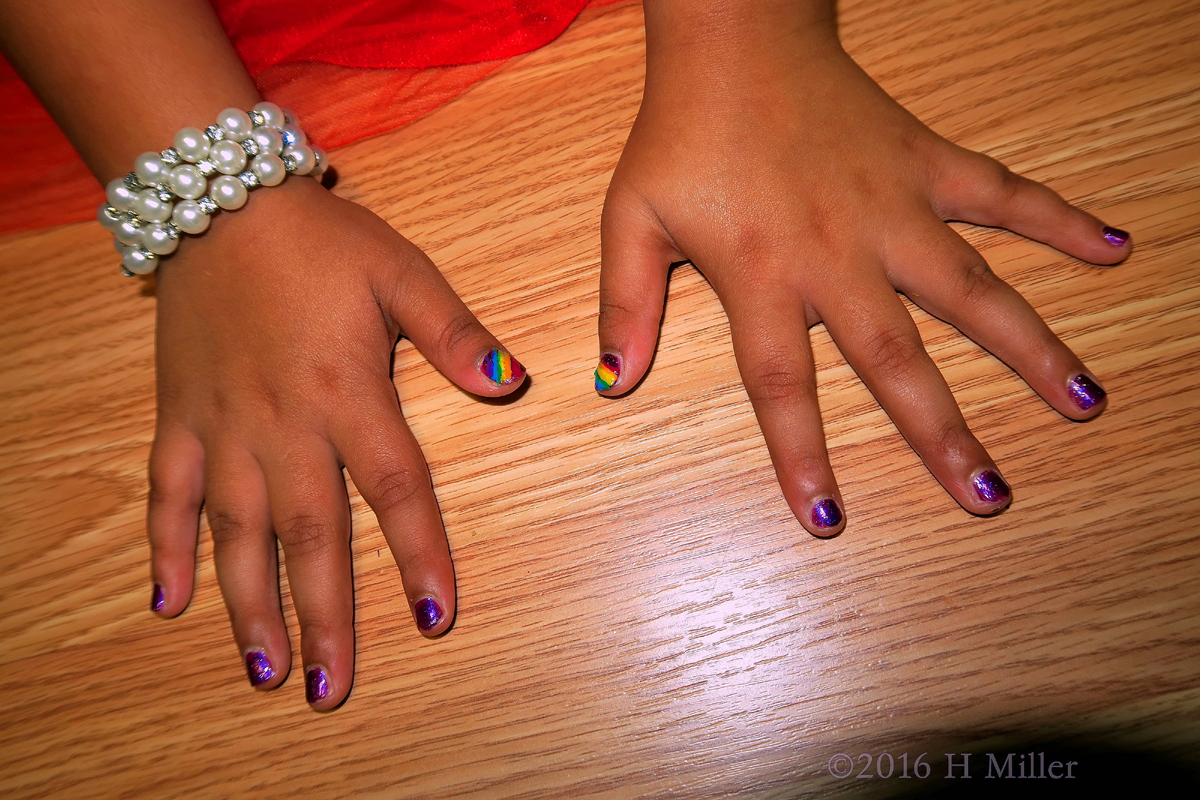 Rainbow And Purple Mini Manicure Nail Art. 