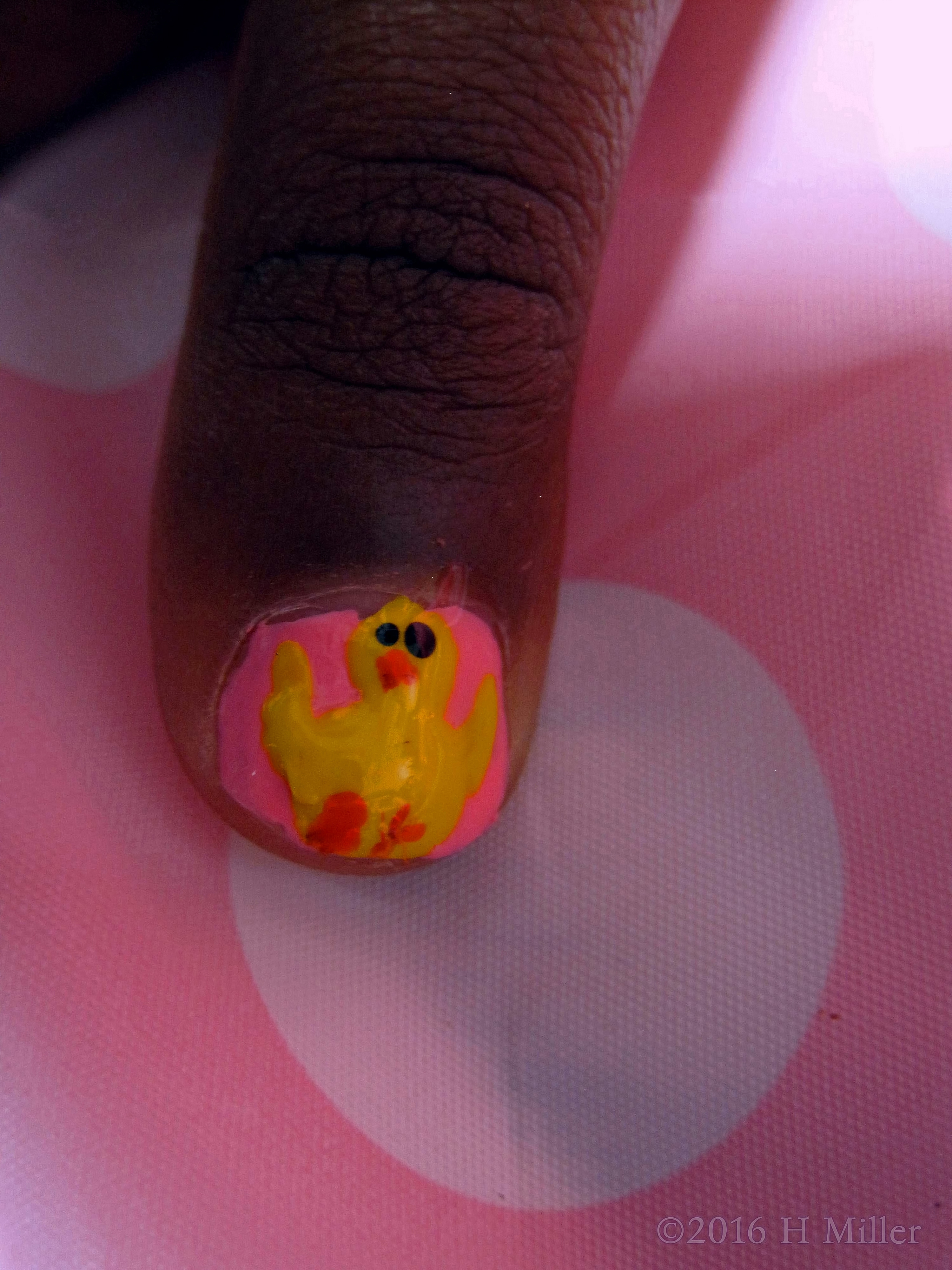 Adorably Cute Duck Nail Art For Kids!