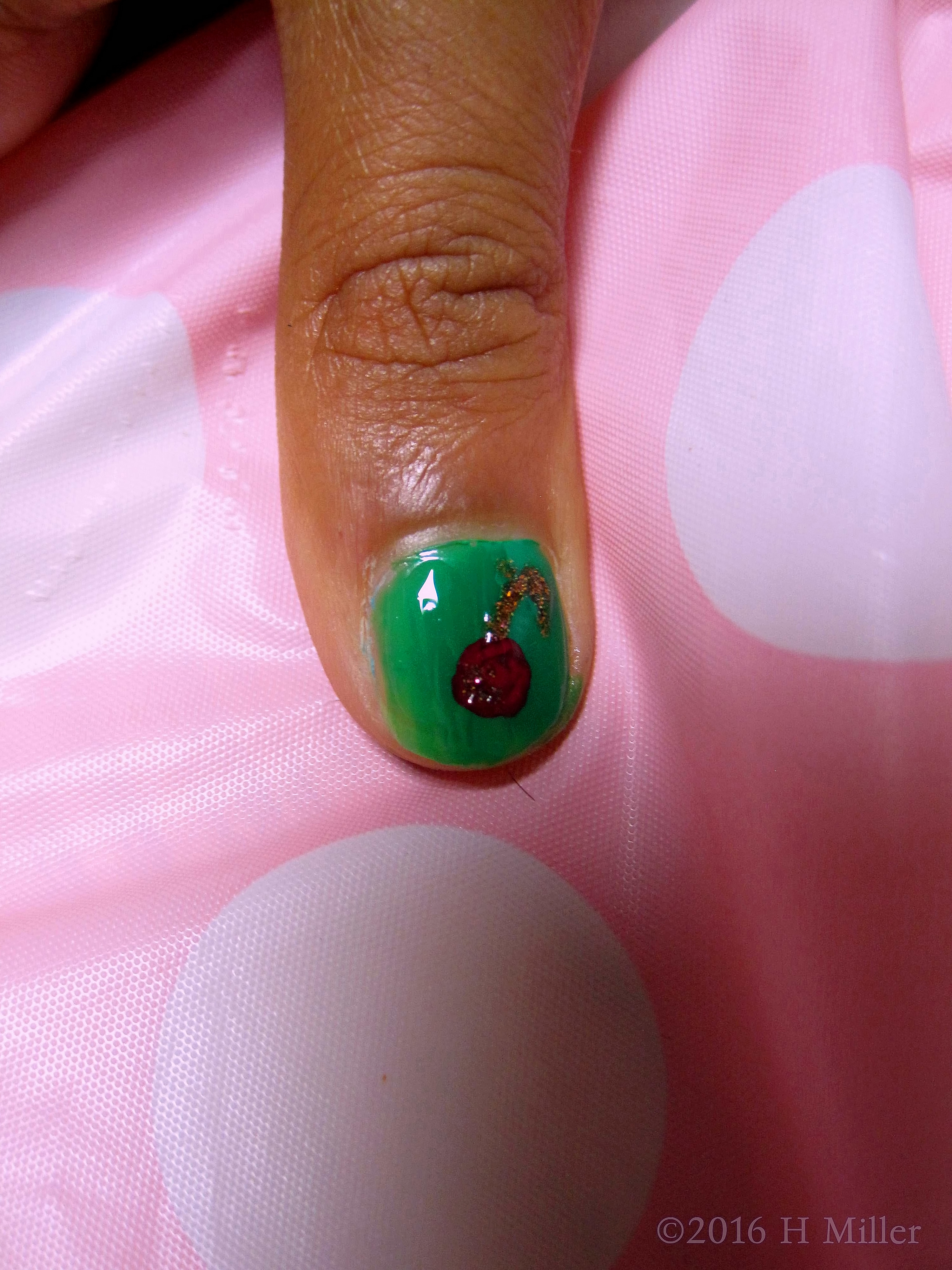 Cute Kids Spa Mini Mani Nail Design.