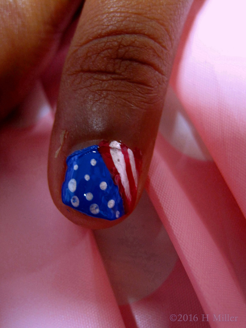 American Flag Nail Ar