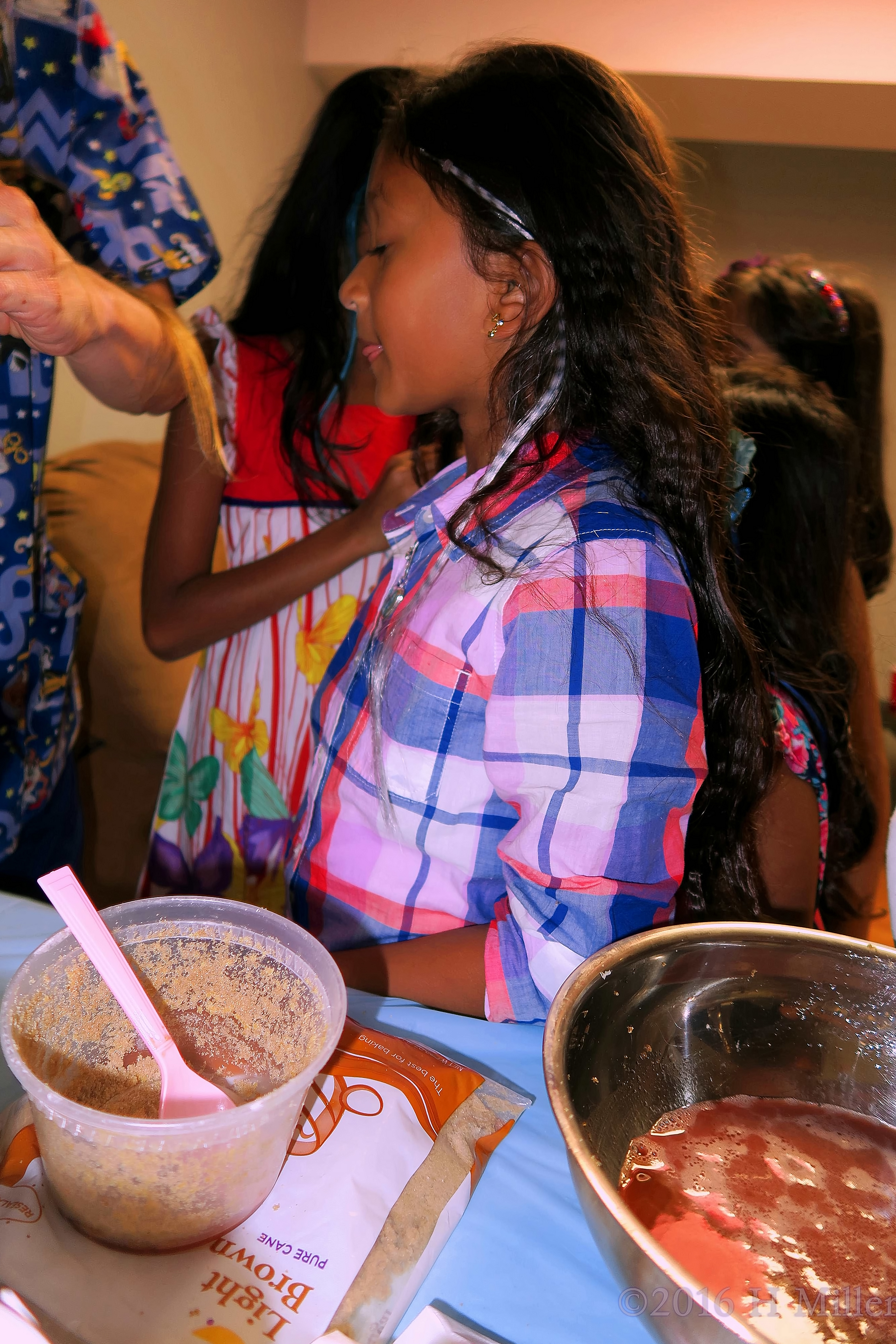 Making Kids Spa Crafts After Hairstyles 4 Making Kids Spa Crafts After Hairstyles 4