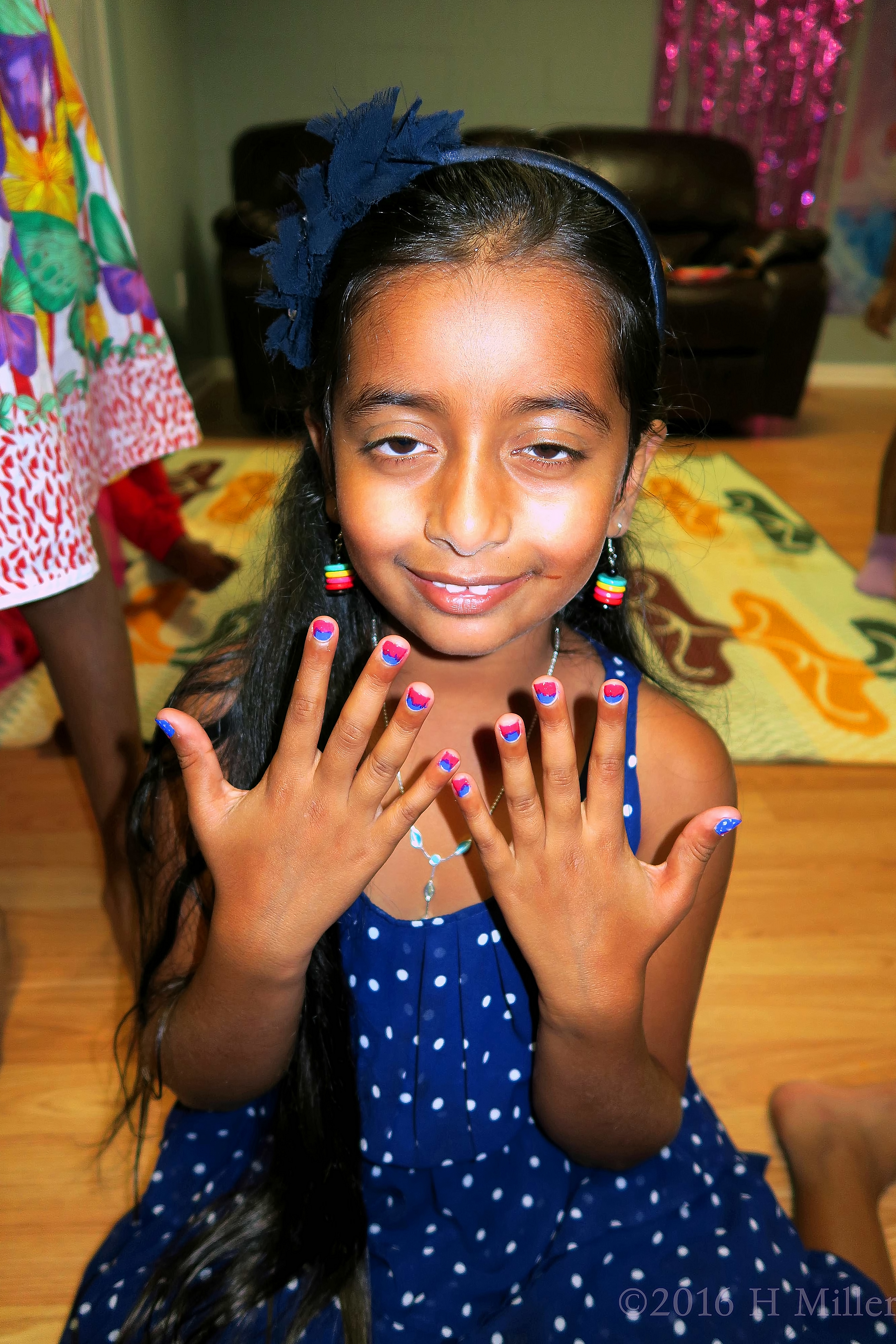 She Loves Her Home Girls Spa Mini Manicure! Ombre Is Super Cool!