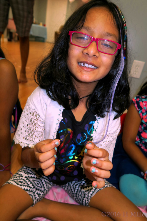 Laughing At The Home Spa Party For Kids Laughing At The Home Spa Party For Kids