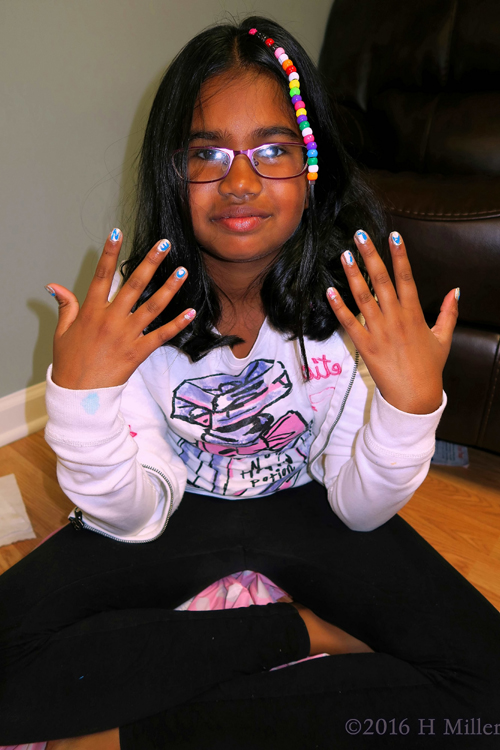 She Loves Her Home Girls Spa Hairstyle And Mini Mani! 