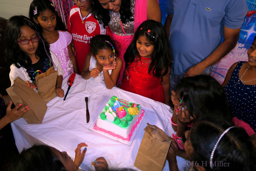 Waiting On Mom To Help Waiting On Mom To Help