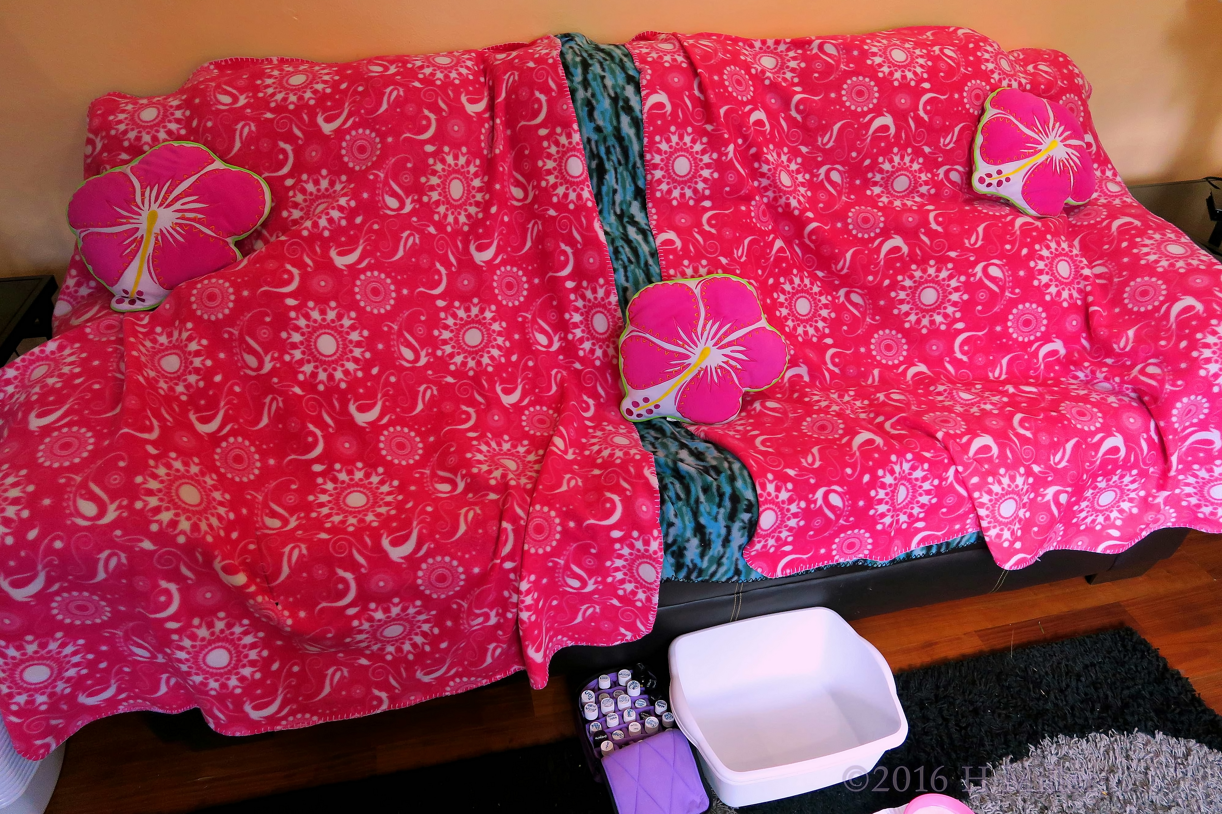 Comfy Home Kids Spa Couch Comfy Home Kids Spa Couch