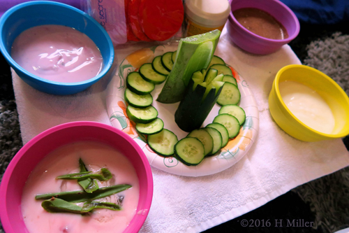 Strawberry, Chocolate, And Vanilla Kids Facials Strawberry, Chocolate, And Vanilla Kids Facials