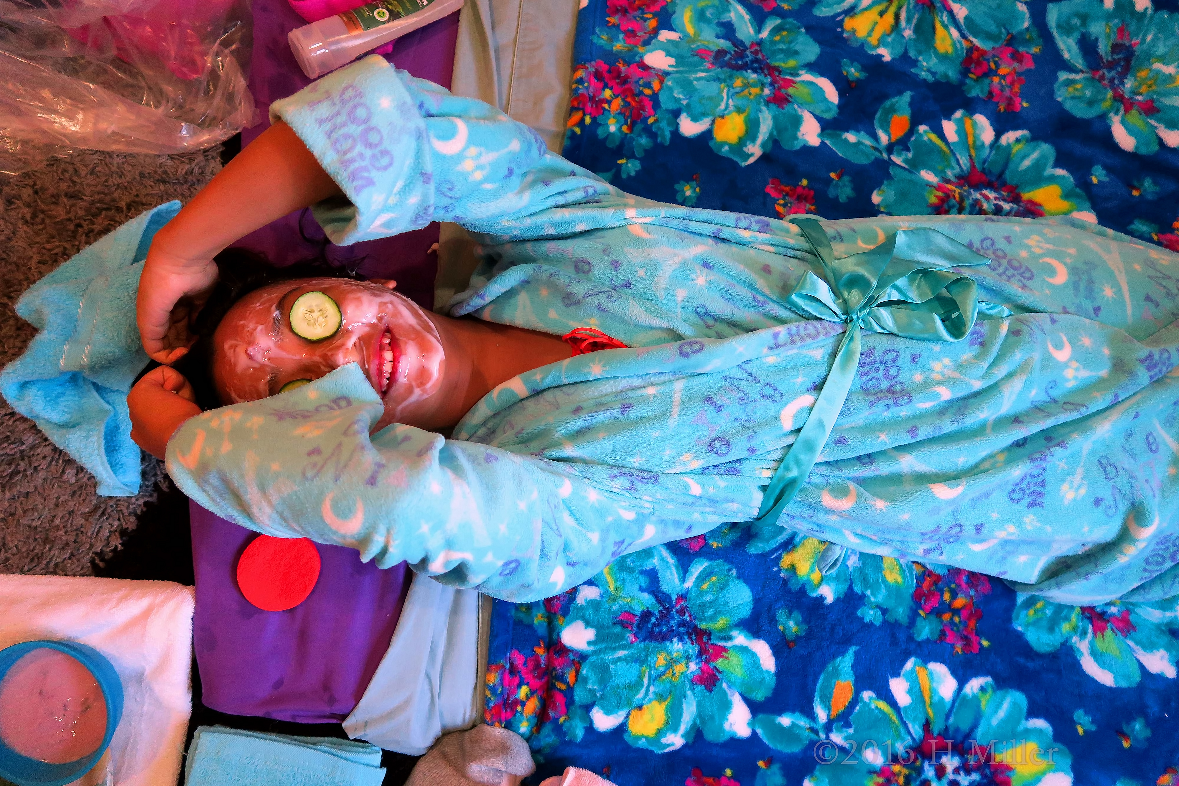 Kids Facials At Home Are So Fun! Kids Facials At Home Are So Fun!