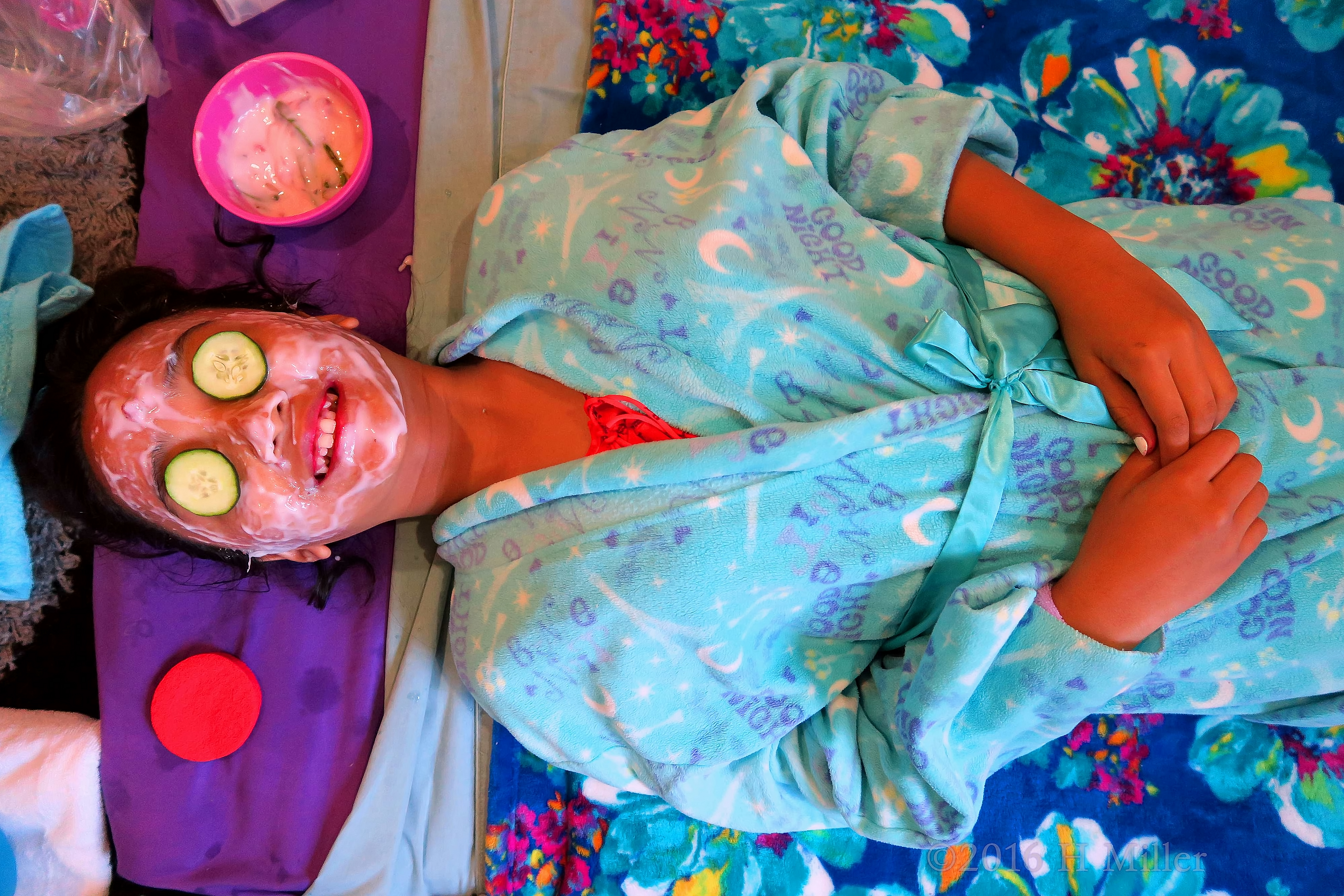 She Loves Her Strawberry Yogurt Kids Facial She Loves Her Strawberry Yogurt Kids Facial