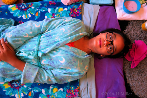 Ready For Her Kids Facial And Massage Ready For Her Kids Facial And Massage