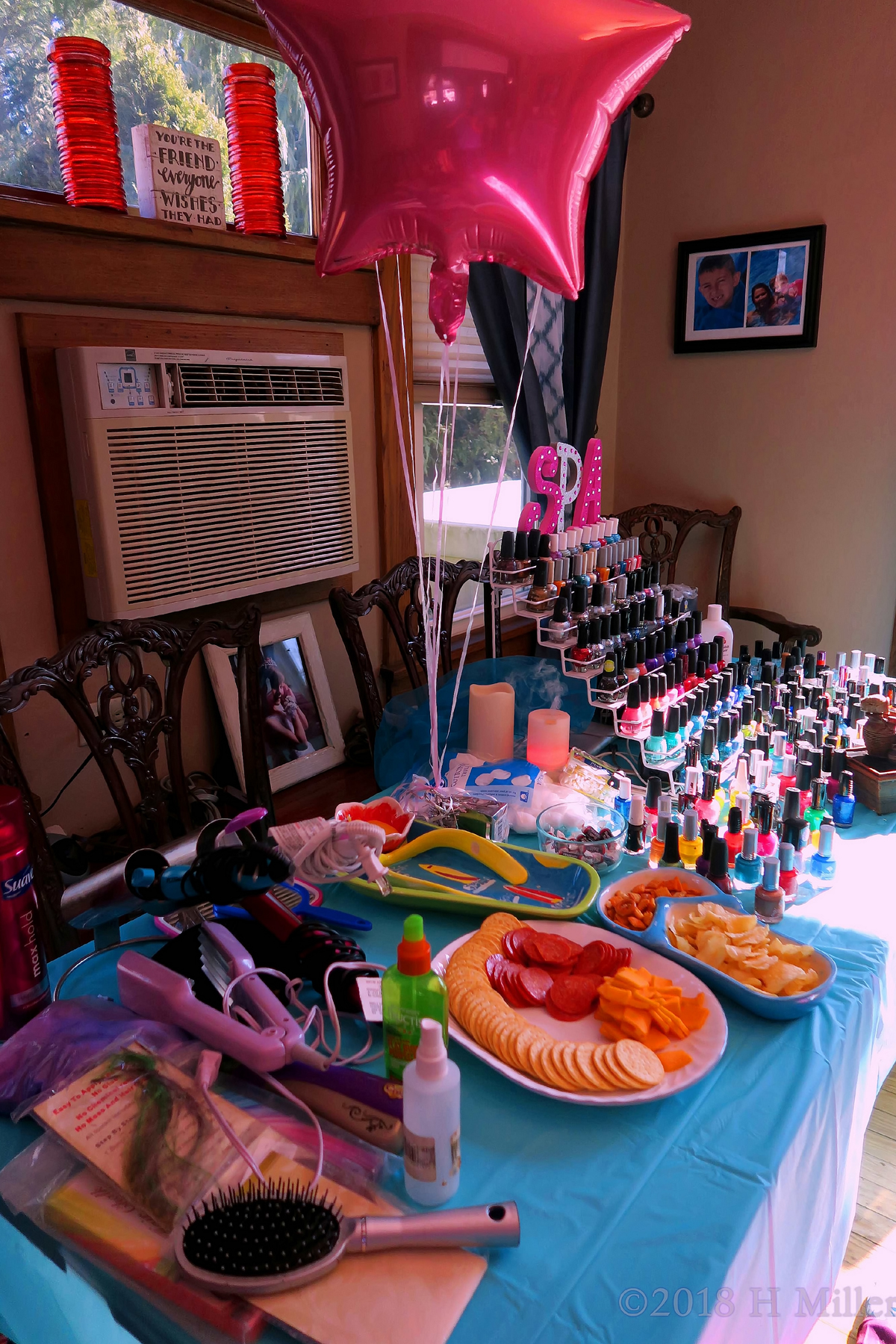 Hard Nail Color Choosing Decisions And Hot Pink Balloons! Kids Manicure Station And Kids Hair Salon! 
