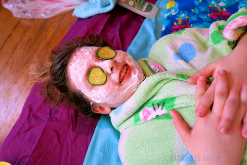 Close Up On Cucumber Kids Facial!