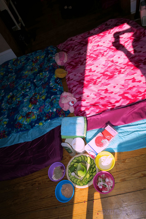 Kids Face Masks And Facials Mats! For Kids Facials! Kids Face Masks And Facials Mats! For Kids Facials!