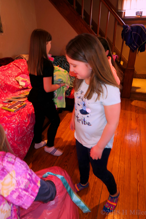 Party Guests And Polka Dot Socks! Party Guests And Polka Dot Socks!