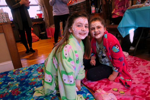 Posing With Kids Facials! Face Masks! Posing With Kids Facials! Face Masks!