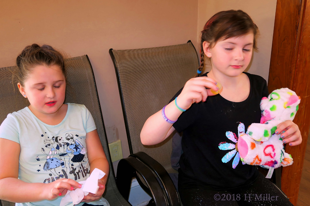 Kids Pedicures And Playtime! 