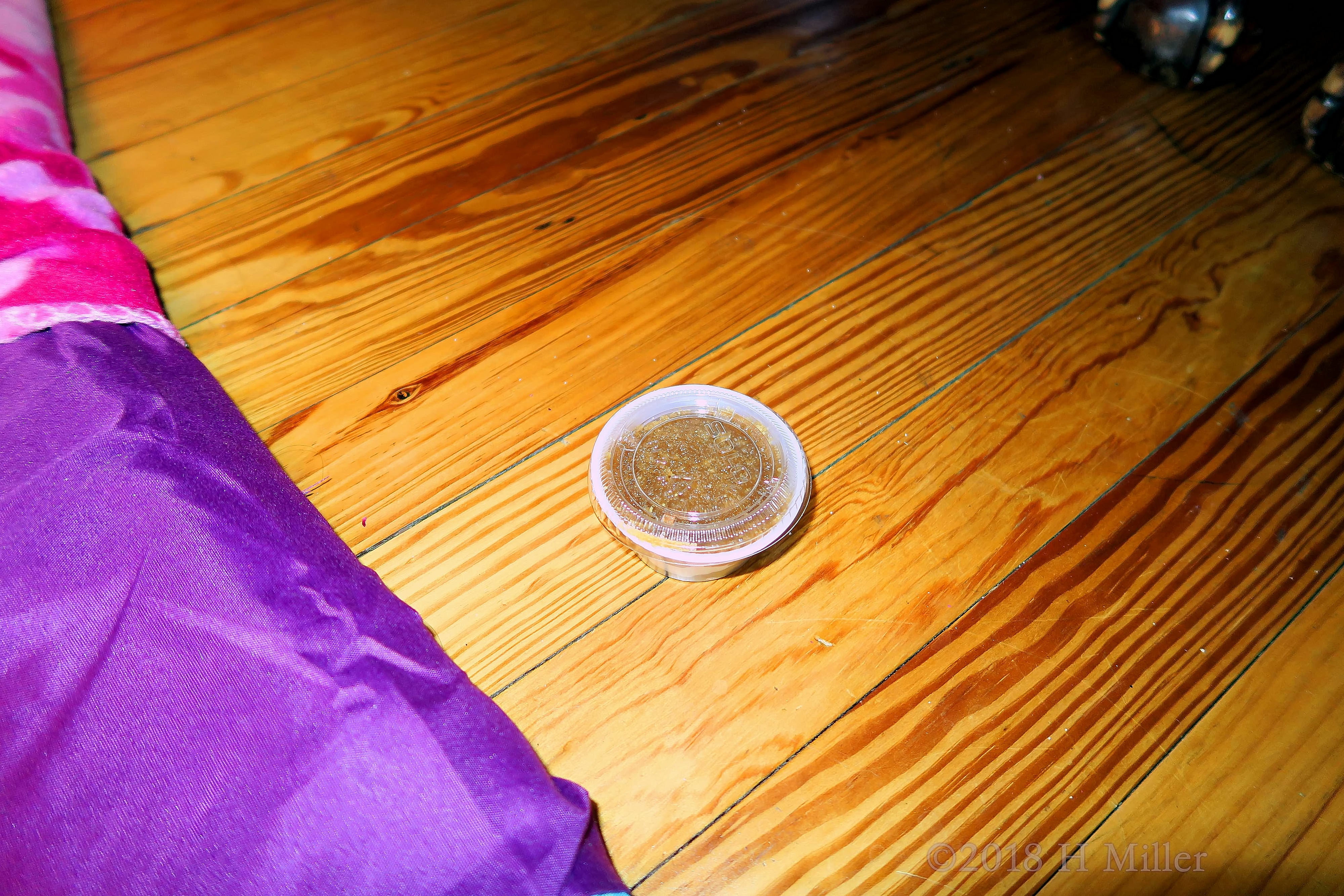 Kids Crafts Are So Much Fun! Party Guest Finished Creating A Sugar Body Scrub! 4 Kids Crafts Are So Much Fun! Party Guest Finished Creating A Sugar Body Scrub! 4