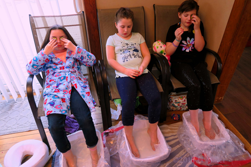 Cooling Cucumber Face Masks During Kids Pedicure! Cooling Cucumber Face Masks During Kids Pedicure!