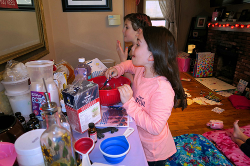 Kids Craft Table With Party Guests Making A Craft! Kids Craft Table With Party Guests Making A Craft!