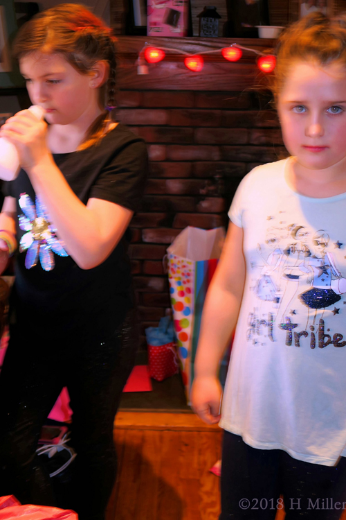 Party Guests And Birthday Gifts At Spa Party! Party Guests And Birthday Gifts At Spa Party!