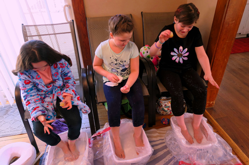 Party Guests Shaking Their Craft During Their Kids Pedicure!