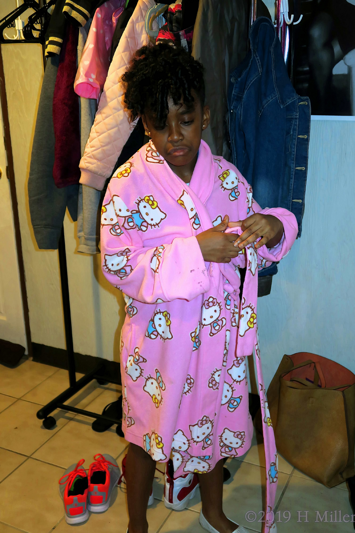 Jordyn Is Comfy In Her Hello Kitty Spa Robe 