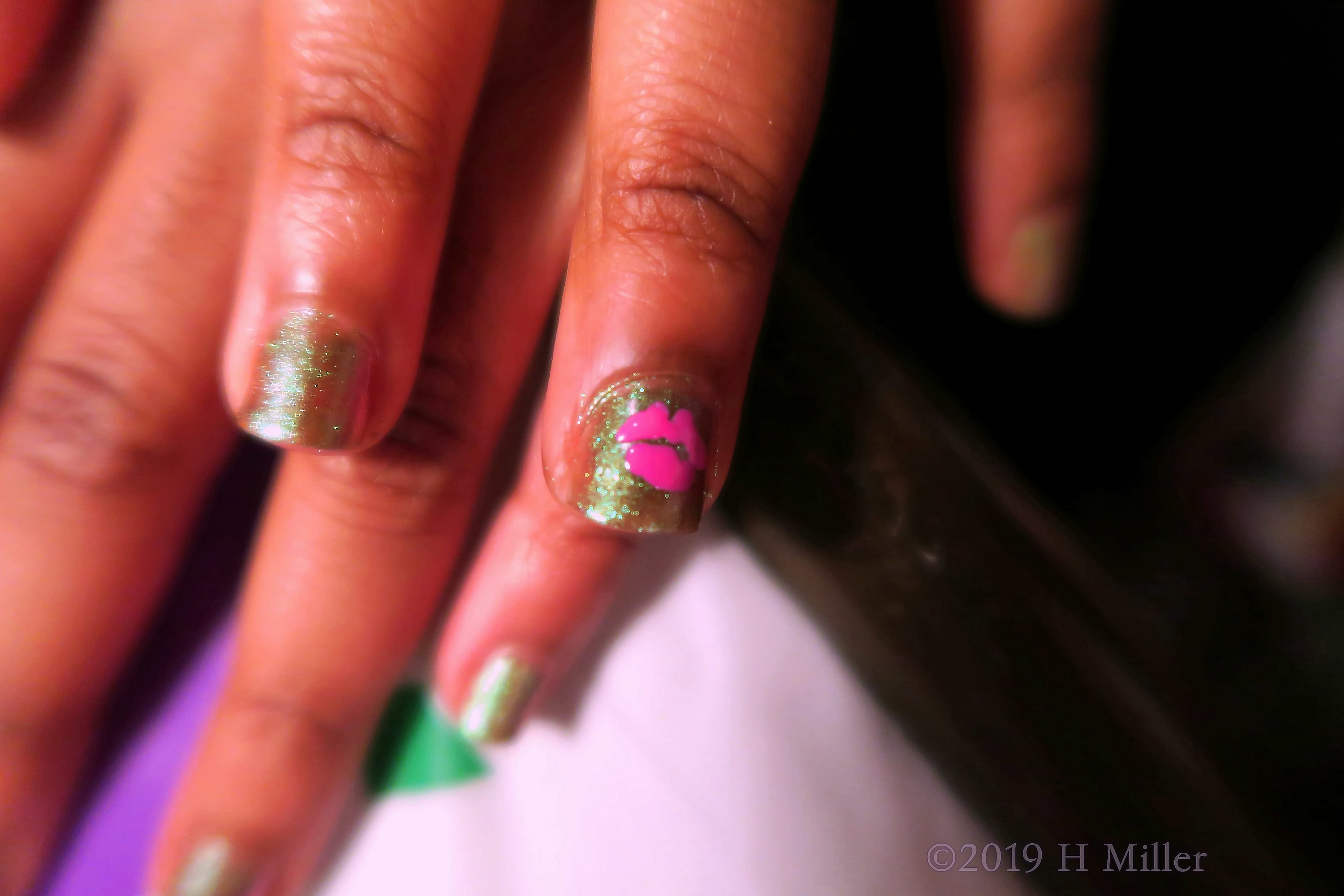 Another Photo Of The Mini Mani Nail Art Design 4
