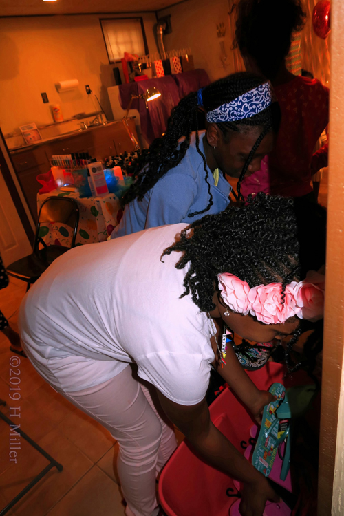 Colorful Selection Of Spa Slippers To Choose From Colorful Selection Of Spa Slippers To Choose From