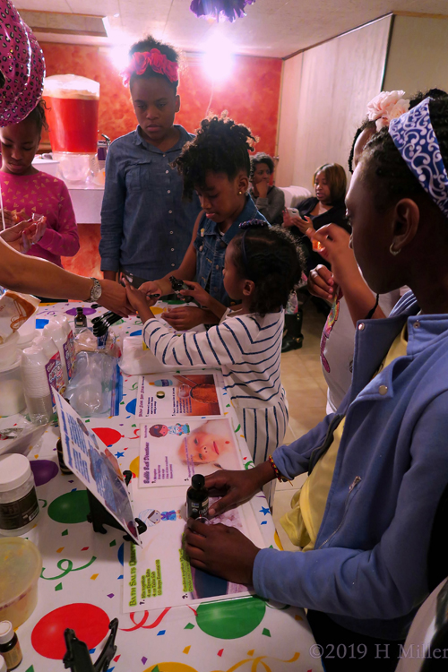 Could You Pour Me Some Color For This Kids Craft Please........! Could You Pour Me Some Color For This Kids Craft Please........!