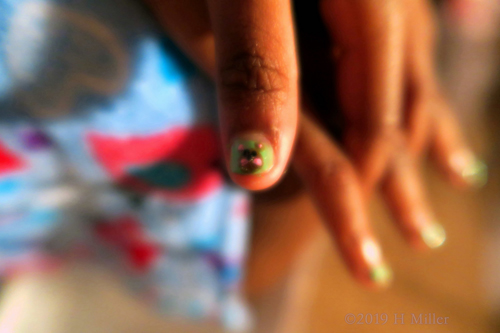 Fun And Unique Kids Manicure Nail Art Design Fun And Unique Kids Manicure Nail Art Design