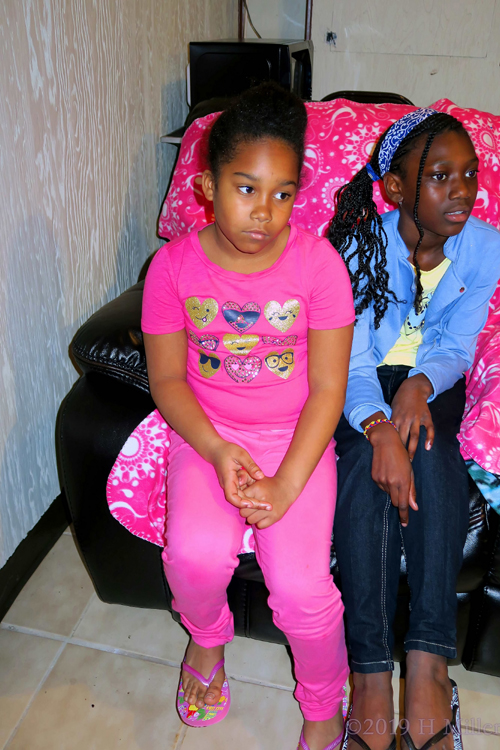 Mini Pedis Loading....... Mini Pedis Loading.......