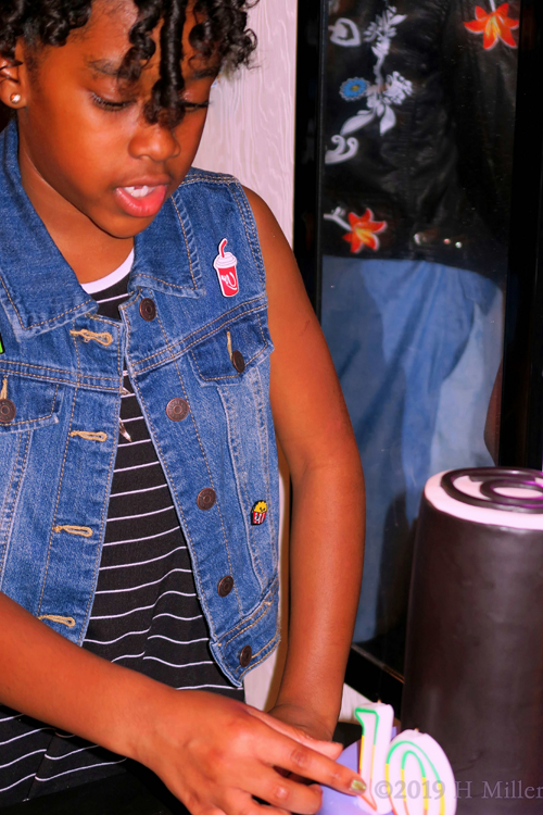 Jordyn Excited To Cut Her Cake Jordyn Excited To Cut Her Cake