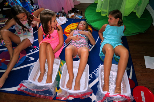 Julia's Spa Party For Kids In Colonia New Jersey In June 2016 Gallery 2 Julia's Spa Party For Kids In Colonia New Jersey In June 2016 Gallery 2