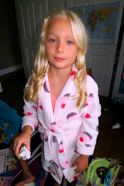 Julia's Spa Party For Kids In Colonia New Jersey In June 2016 Gallery Julia's Spa Party For Kids In Colonia New Jersey In June 2016 Gallery