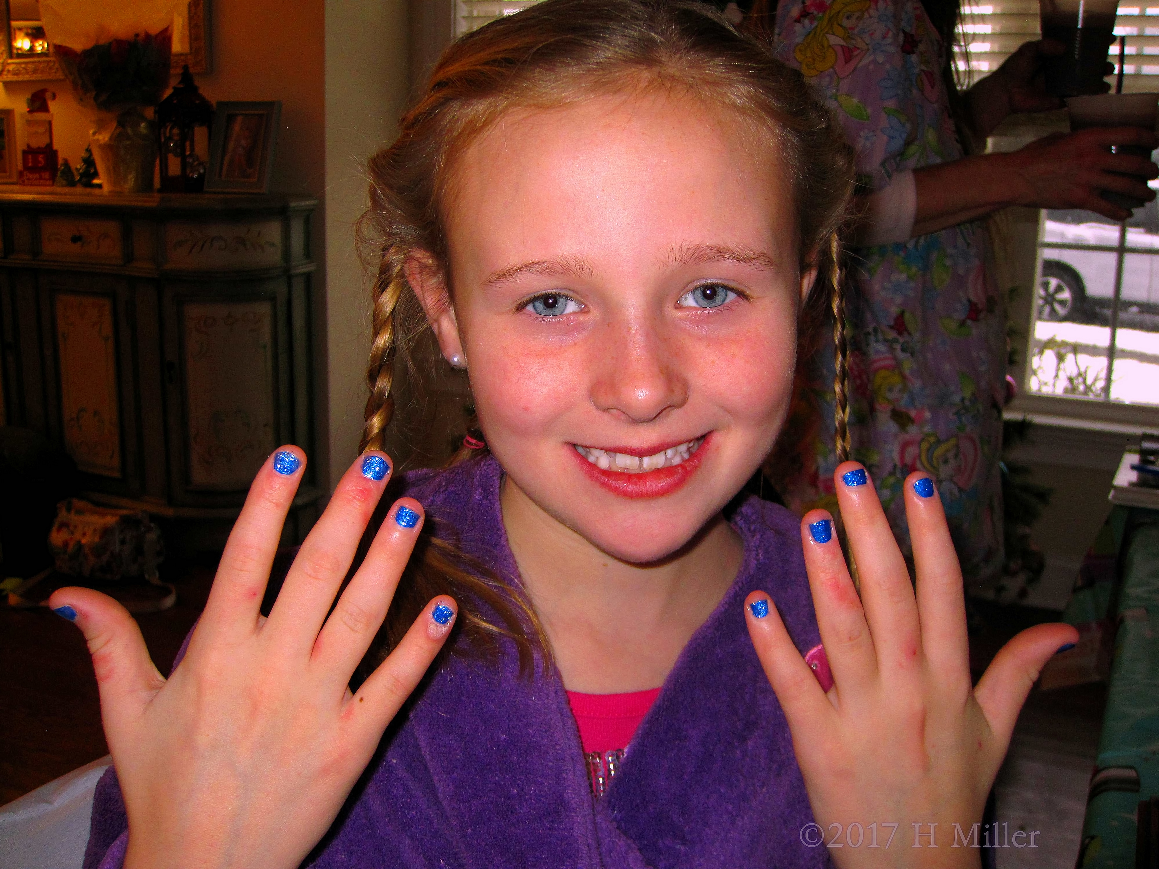 She Loves Her Home Kids Spa Mini Mani! She Loves Her Home Kids Spa Mini Mani!