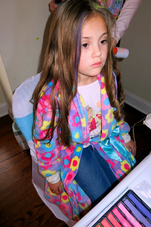 Having Fun Getting Her Hair Done At The Girls Spa! Having Fun Getting Her Hair Done At The Girls Spa!