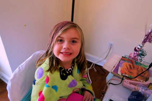 She LOVES Her New Hair Temporary Color Girls Hairstyle! She LOVES Her New Hair Temporary Color Girls Hairstyle!