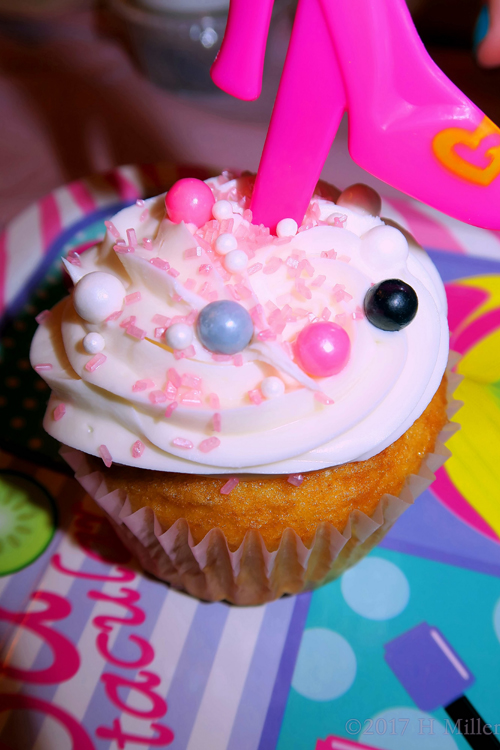 Pretty Birthday Spa Party Cupcake