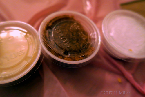 Sugar Scrub, Bubble Bath, And Bath Salts Kids Spa Crafts Projects. Sugar Scrub, Bubble Bath, And Bath Salts Kids Spa Crafts Projects.