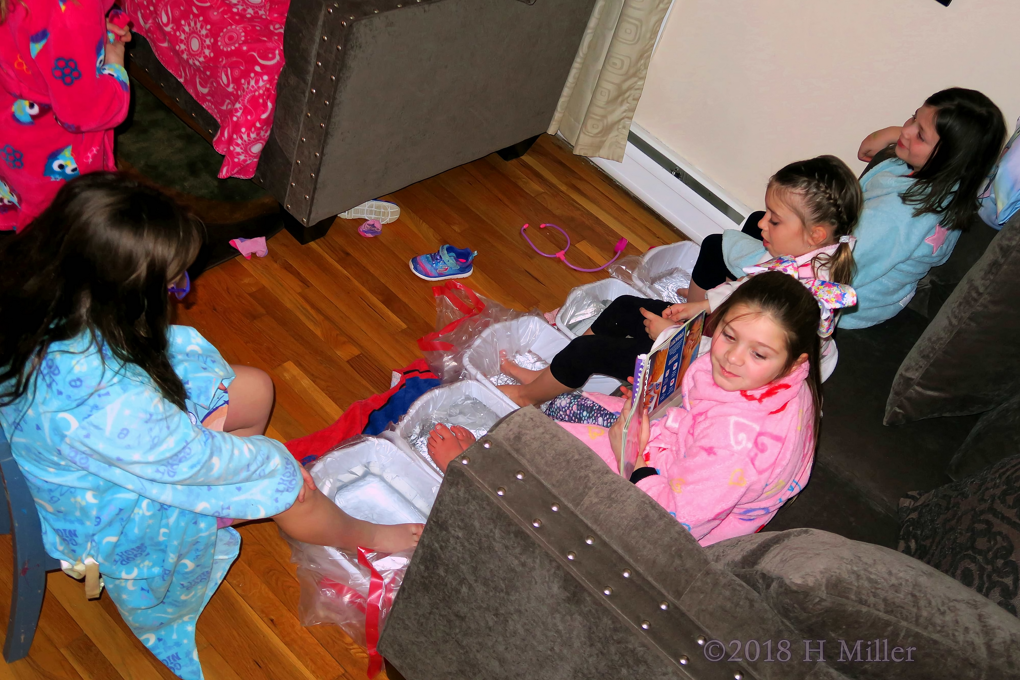 Group Photo Of Girls Getting Kids Pedis! Group Photo Of Girls Getting Kids Pedis!