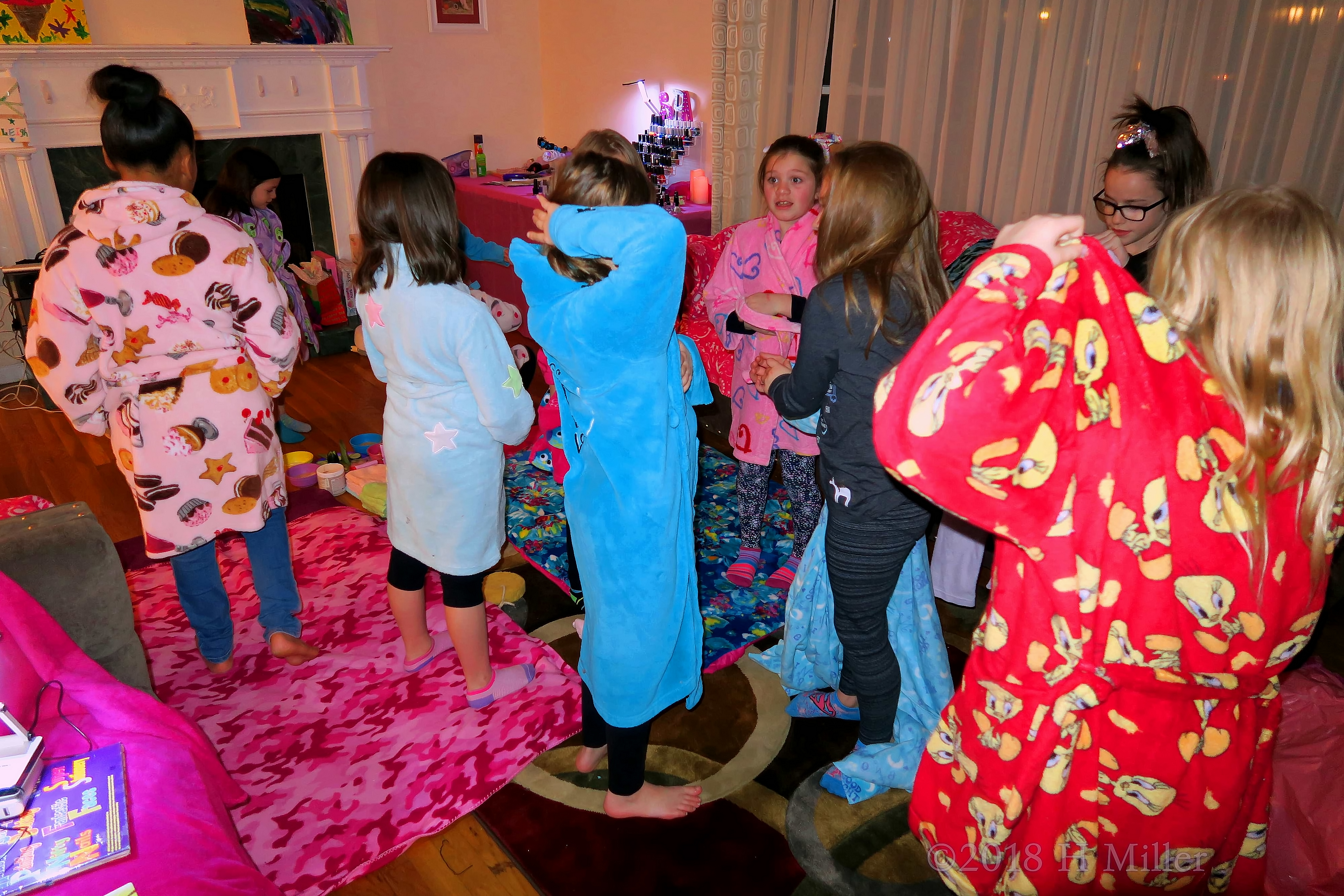 Party Guests Feeling Warm And Cozy In Spa Robes! Party Guests Feeling Warm And Cozy In Spa Robes!