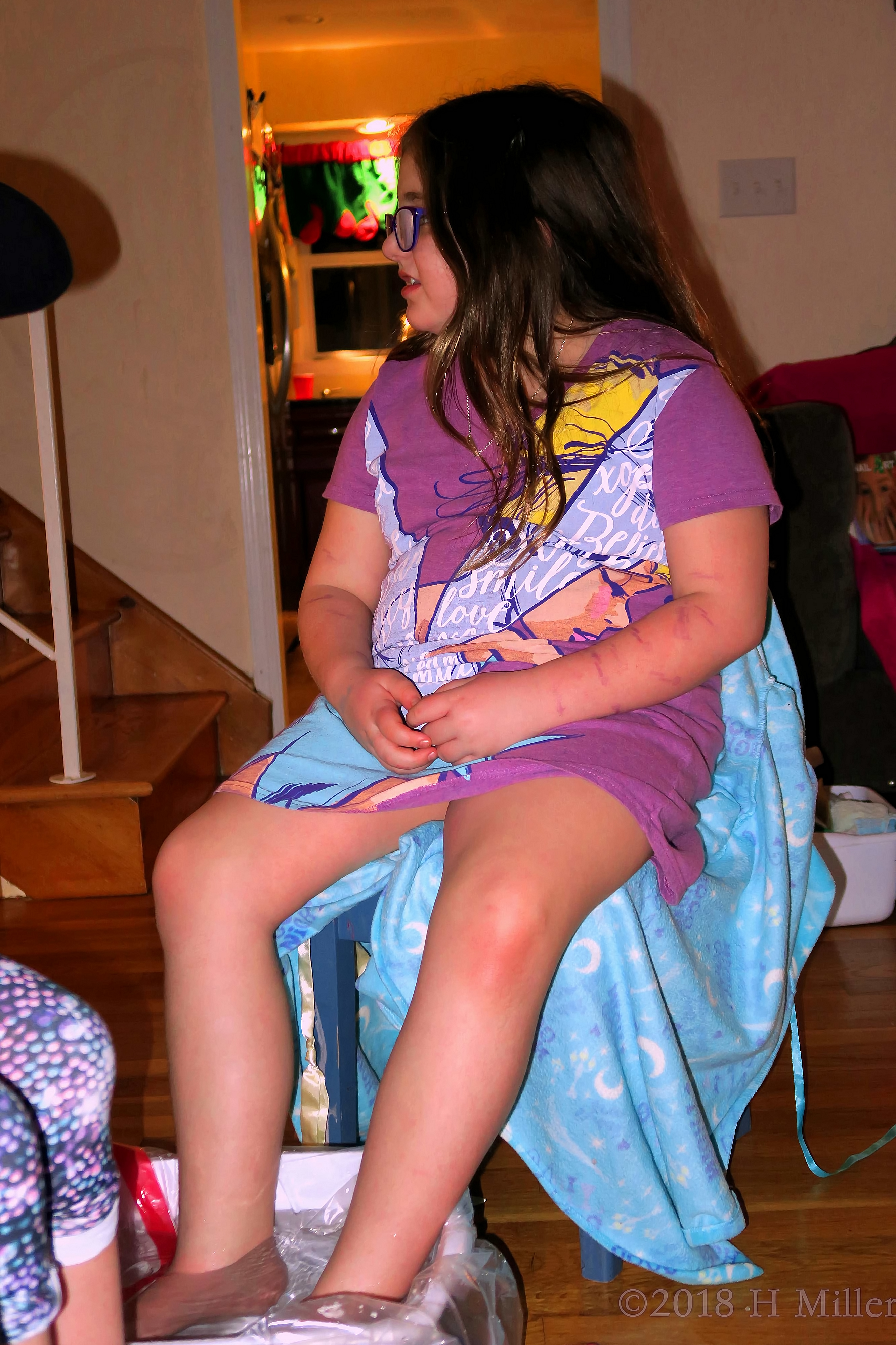 Smiling And Soaking! Party Guest Gets Kids Pedicure! Smiling And Soaking! Party Guest Gets Kids Pedicure!