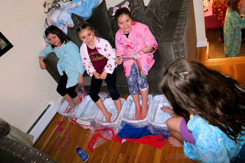 Splash! Kids Pedicure Time! Splash! Kids Pedicure Time!