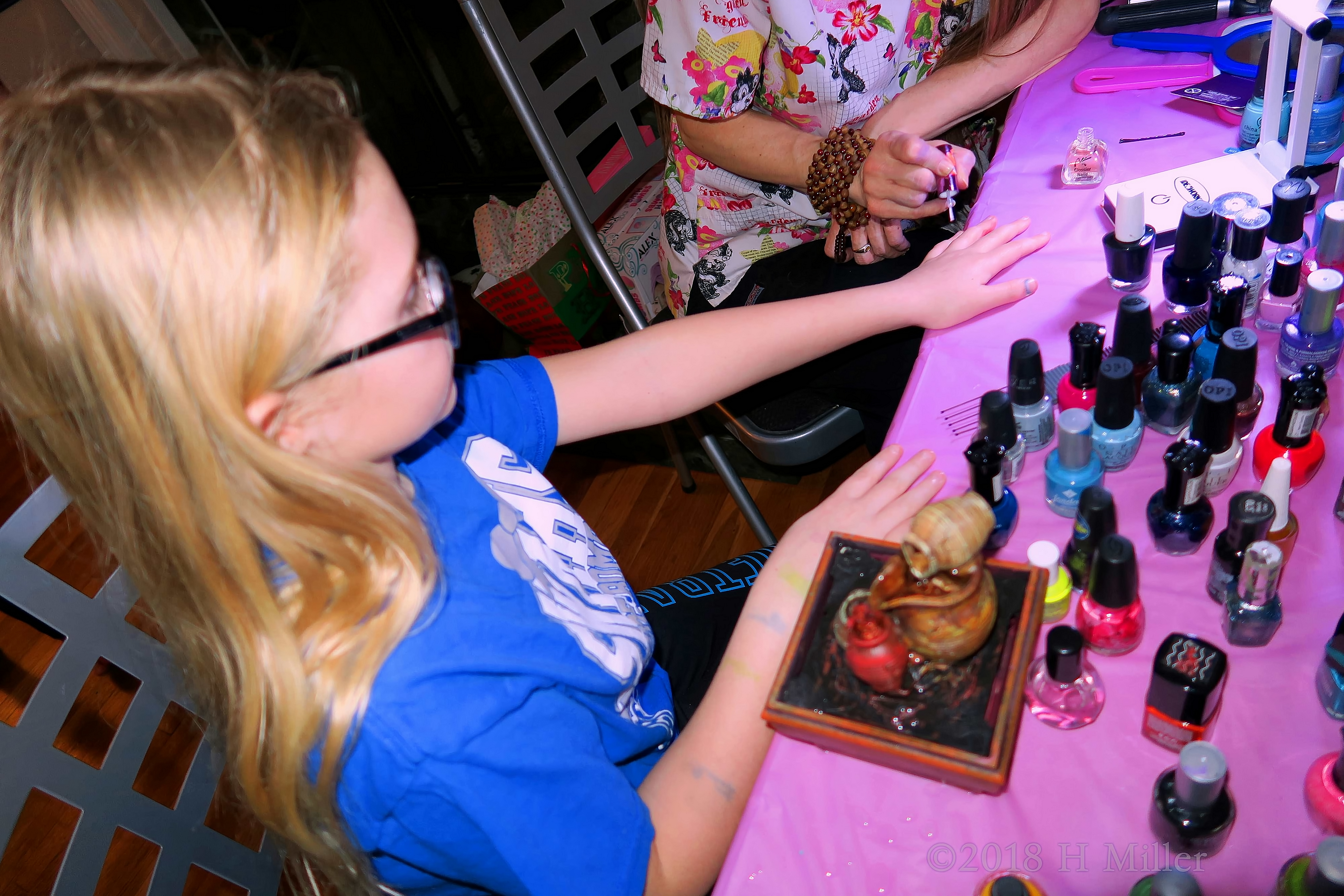 Applying The Top Coat! Party Guest Gets Kids Manicure! 
