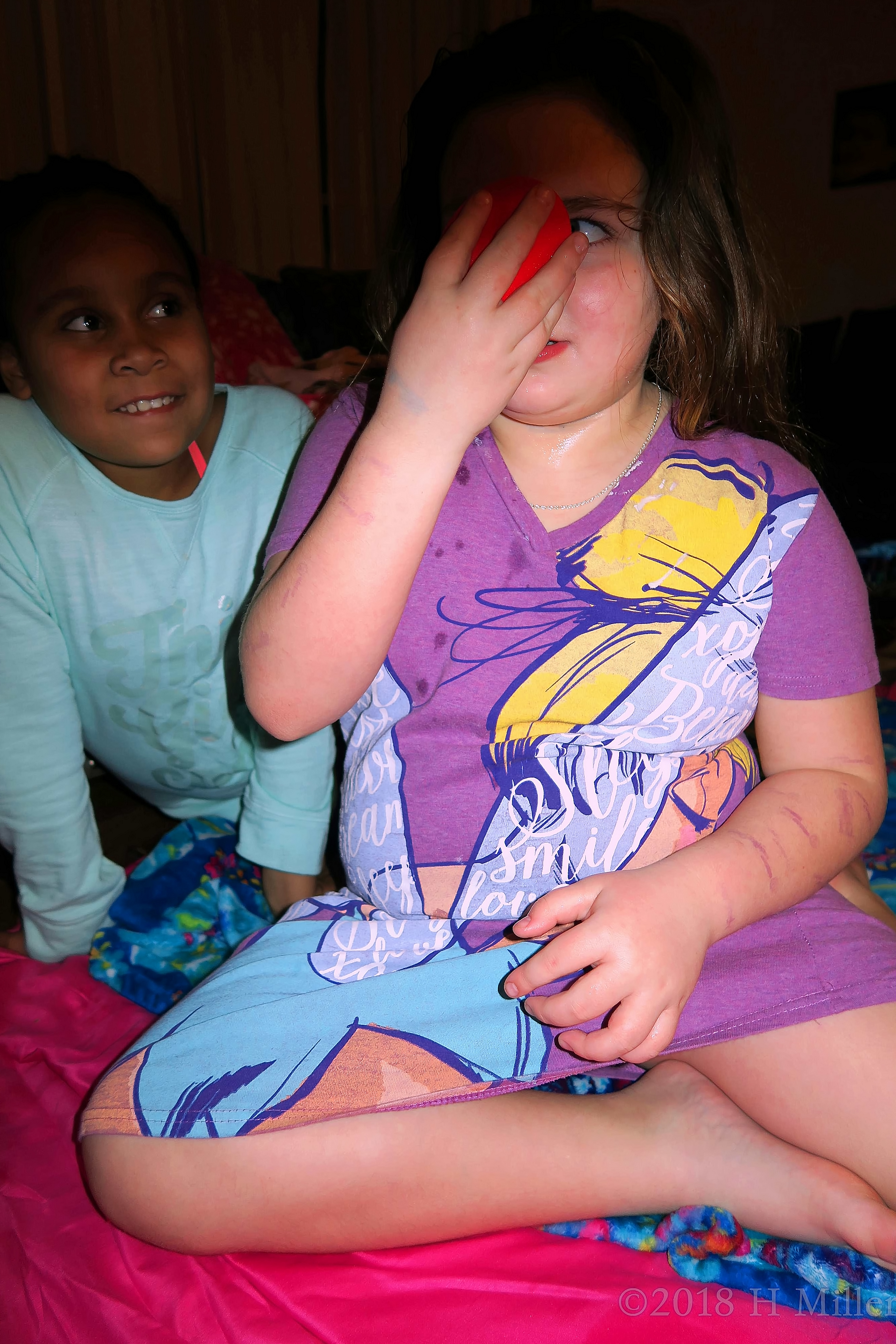 Bonding And Blotting! Spa Party Guests Blot After Kids Facial! Bonding And Blotting! Spa Party Guests Blot After Kids Facial!