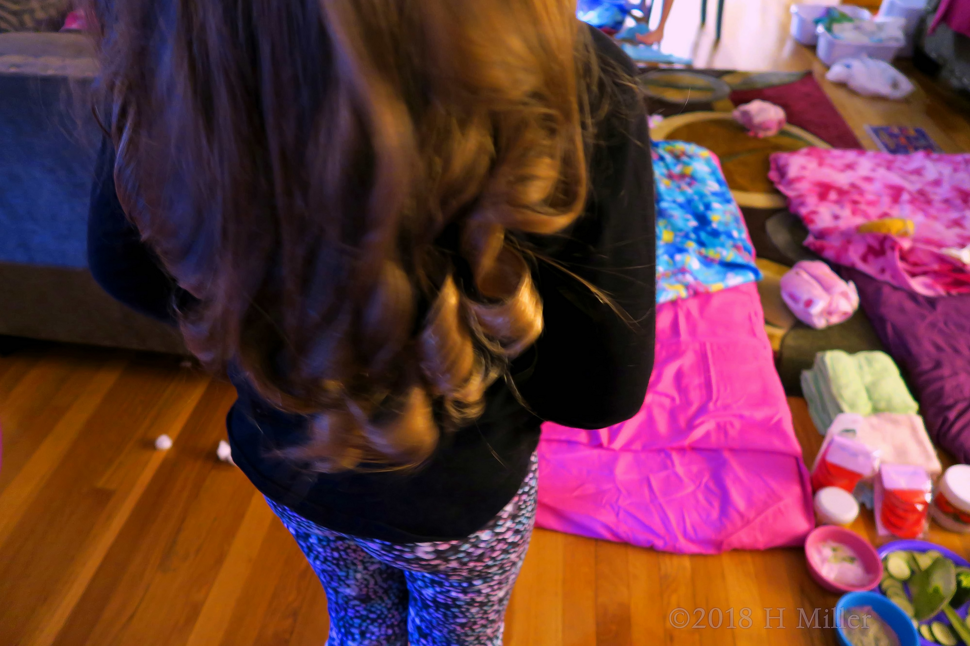 Curly Waves! Back Of Party Guests Curly Kids Hairstyle! 