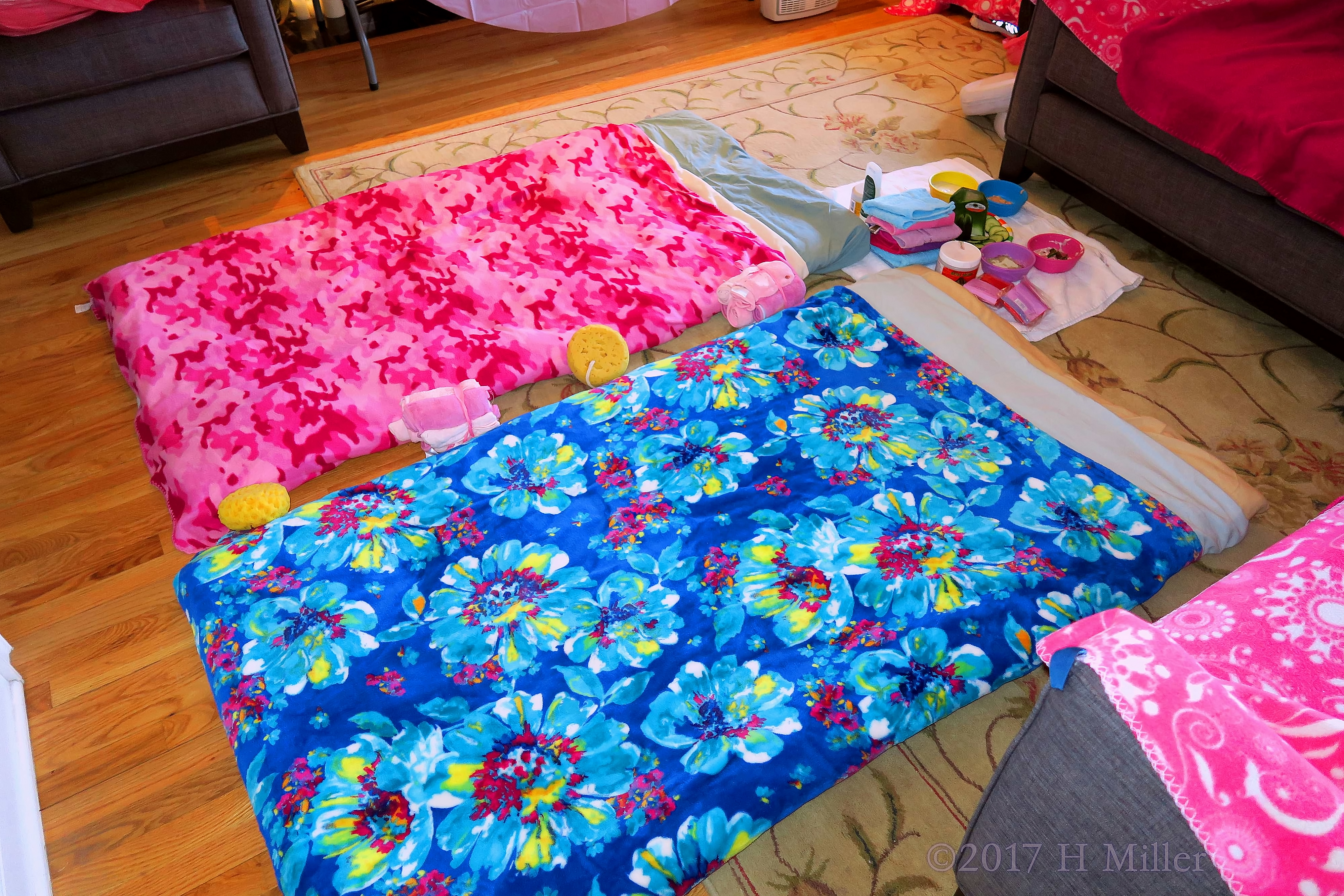 The Kids Facial Mats For The Girls Spa Look Cozy The Kids Facial Mats For The Girls Spa Look Cozy