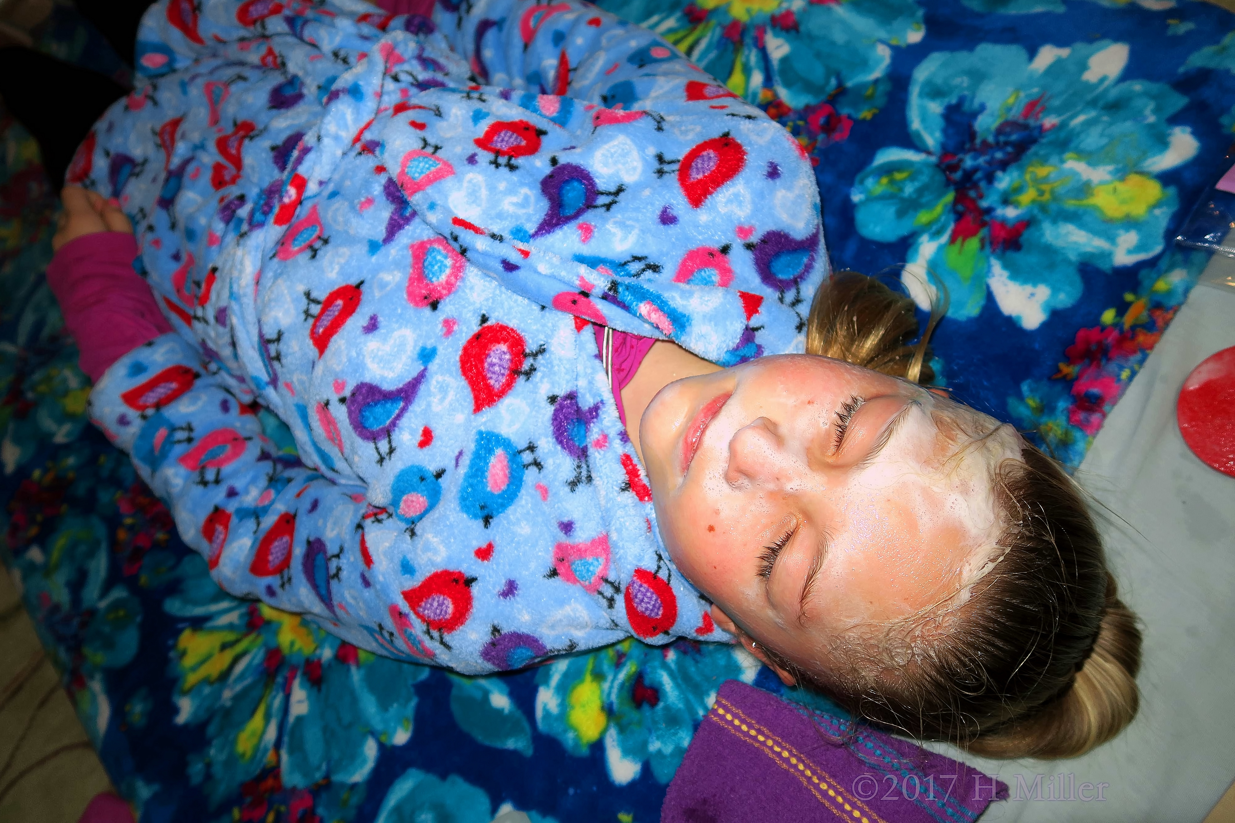 Yes The Girls Facial Is Started! 4 Yes The Girls Facial Is Started! 4