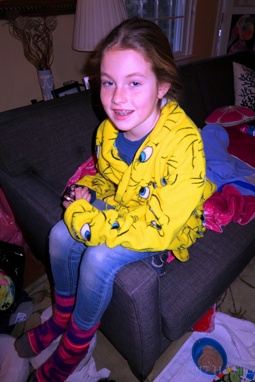 She Is Wearing A Cute Yellow Spa Robe She Is Wearing A Cute Yellow Spa Robe