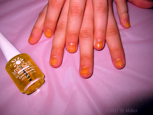 This Clear Solar Red Kids Mini Mani Is Really Awesome This Clear Solar Red Kids Mini Mani Is Really Awesome